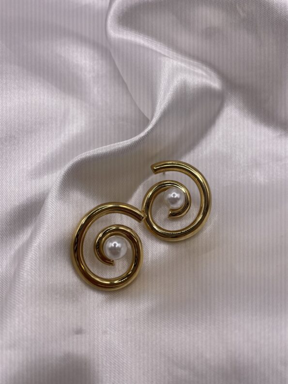 SNAIL PEARL EARRINGS