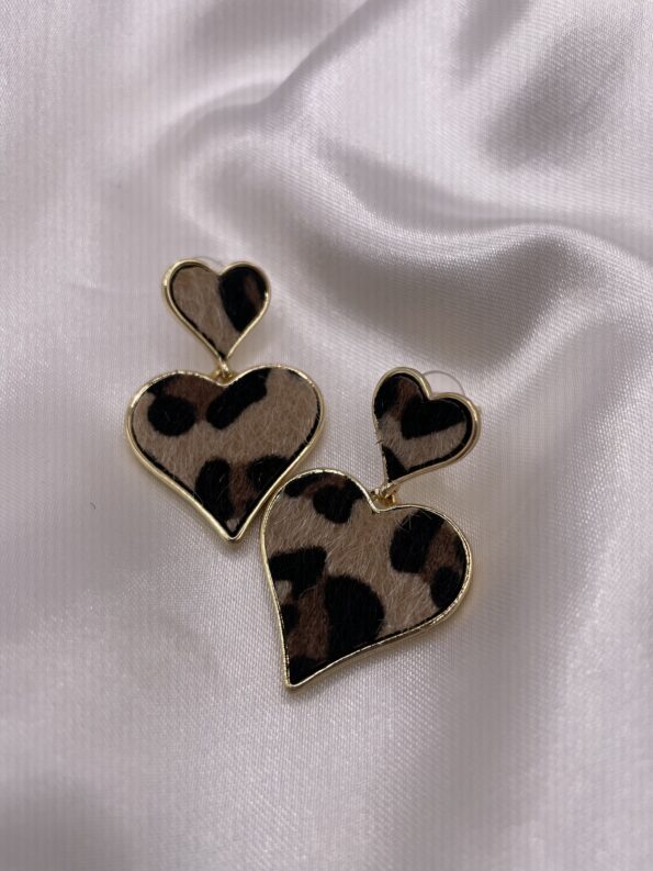 LEOPAR HEART EARRINGS