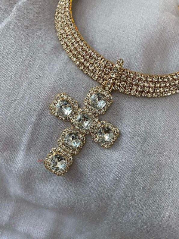 MADONNA NECKLACE