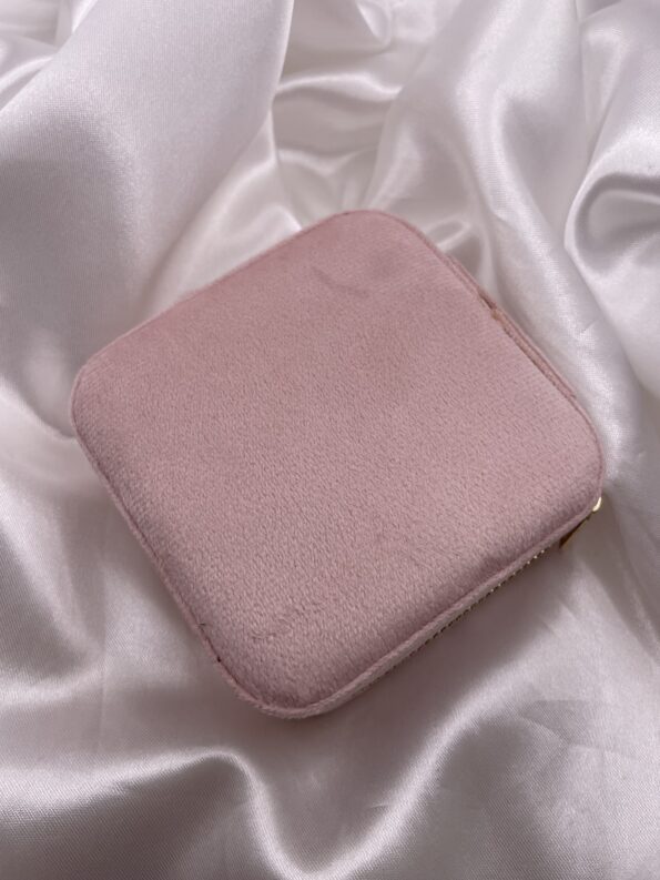 PINK VELVET TRAVEL CASE - Image 2