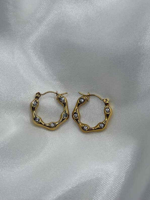 SIMPLICITY GOLD EARRINGS
