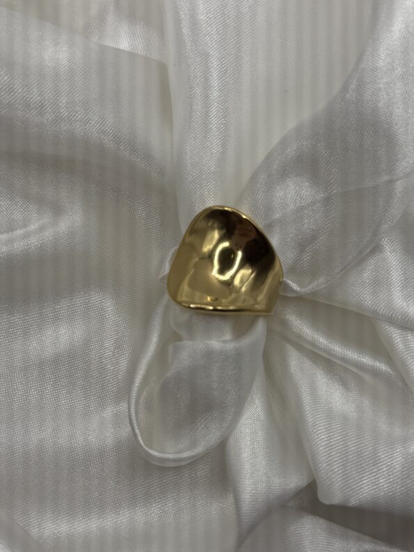 BIG  GOLD RING - Image 3