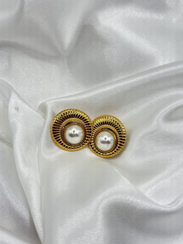 PEARL CLIP EARRINGS