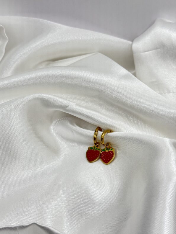 STRAWBERRY EARRINGS