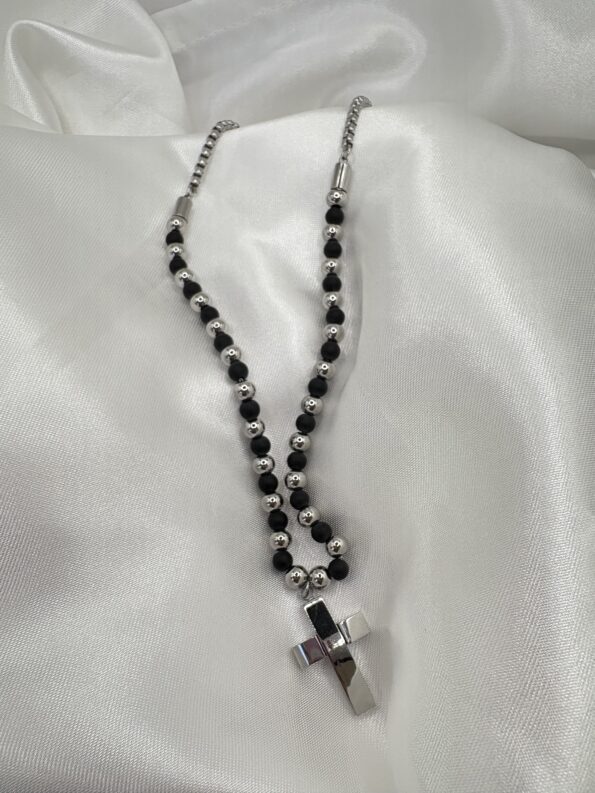 MIKE BLACK NECKLACE
